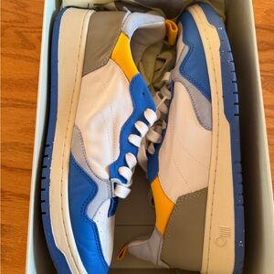 Women's White, Blue & Yellow Low-Top Sneakers